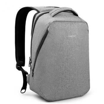 Городской рюкзак светло-серого цвета class=